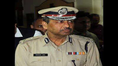 Mohan Jha: Mohan Jha to be in-charge CP | Ahmedabad News - Times ...