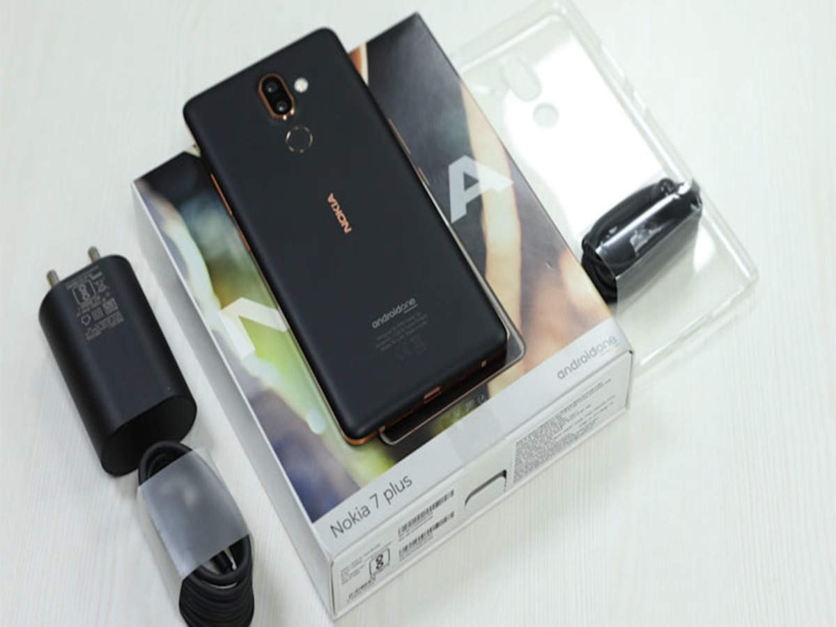 Nokia 7 plus cheap earphones in box