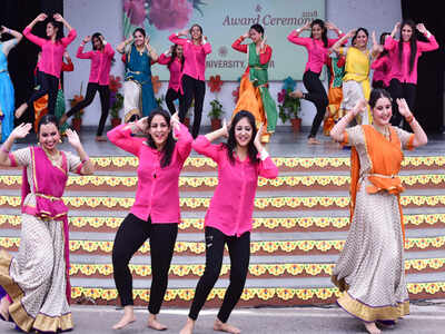 A warm send-off for graduating students of IIS University in Jaipur