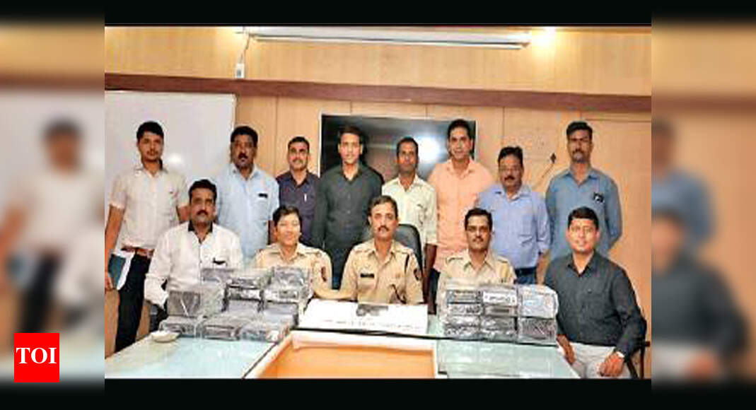 4 members of gang stealing car stereos face the music Pune News