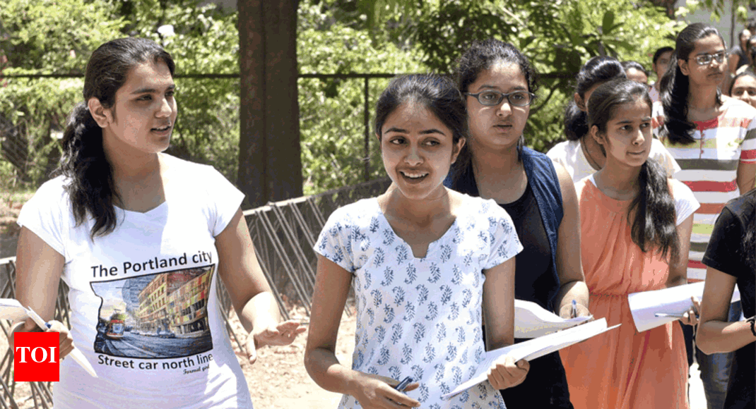 JEE Main 2023 Session 2 Live: Day 5 shift 2 ends, exam analysis soon |  Hindustan Times