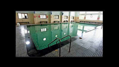 A day after youth’s death, lifeguards & contractor held for safety negligence in pool