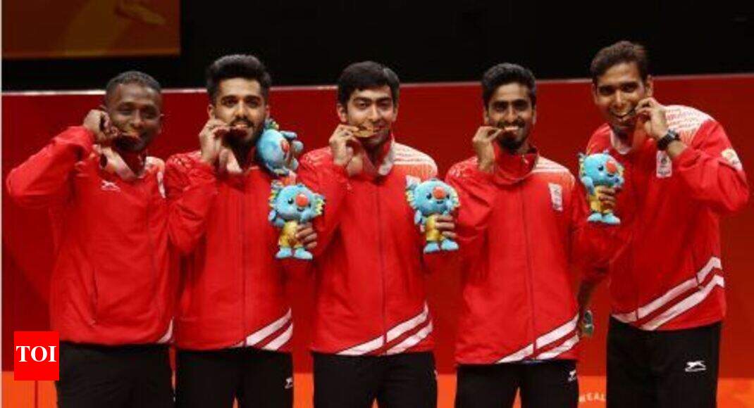 CWG 2018 Tamil Nadu CM greets table tennis gold medallists Sarath