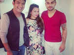 Kapil Sharma, Preeti Simoes posing with Virat Kohli