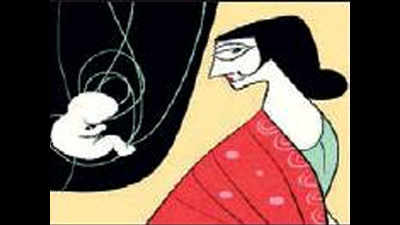 Unplanned outcome: Compulsory regn of pregnancy regulates surrogacy too