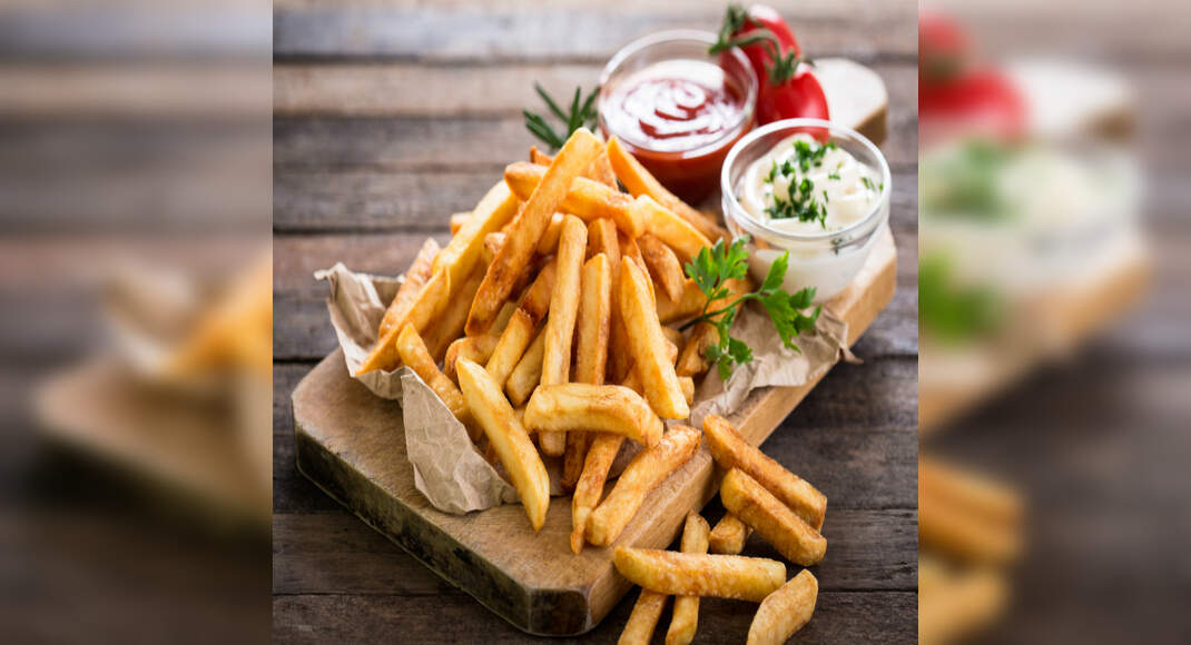 Chickpea Fries With Yoghurt Dip Recipe: How to Make Chickpea Fries With Yoghurt Dip Recipe | Homemad