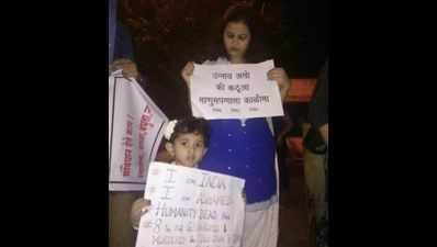 Public demonstration to demand justice for Unnao and Kathua rape victims