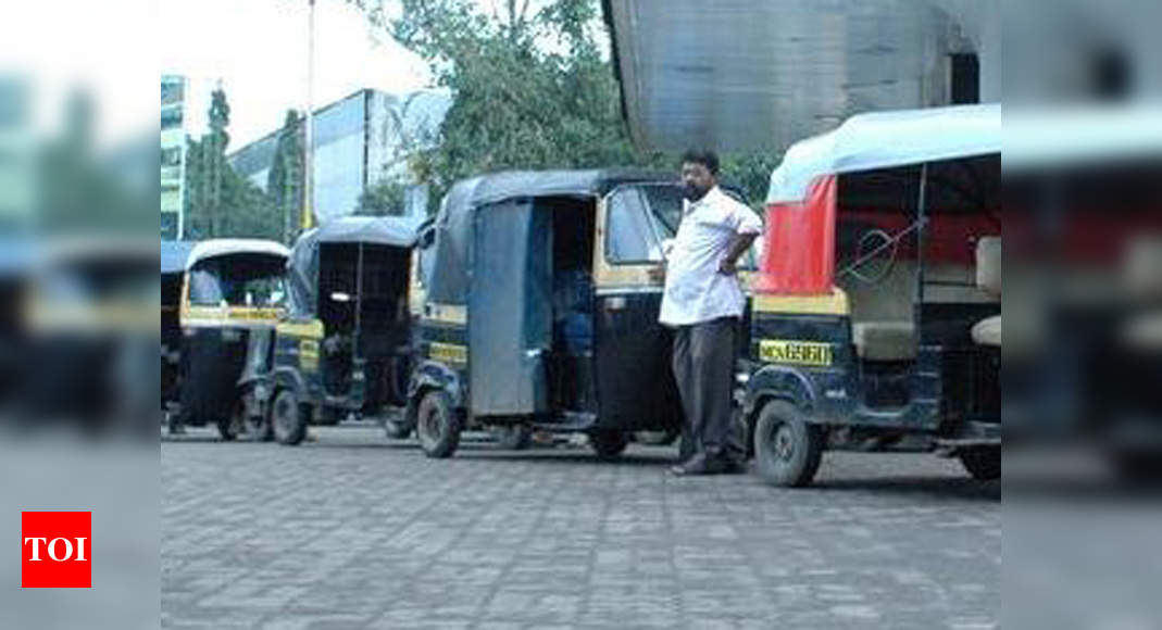 No. of illegal autos in Maharashtra zooms up 300% since 2013 | Mumbai