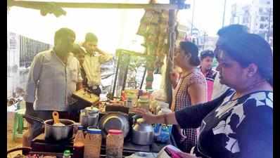 Free run over, Indirapuram roadside kiosks slapped with heavy fines