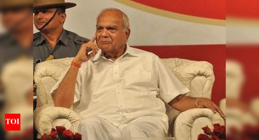 Banwarilal Purohit: Tamil Nadu governor pats journo on cheek, sparks ...
