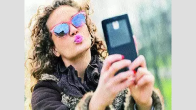 Caught taking selfies in national parks? You will be fined Rs 1,000