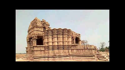 On World Heritage Day, Mahoba’s Sun Temple in shadow of ignorance