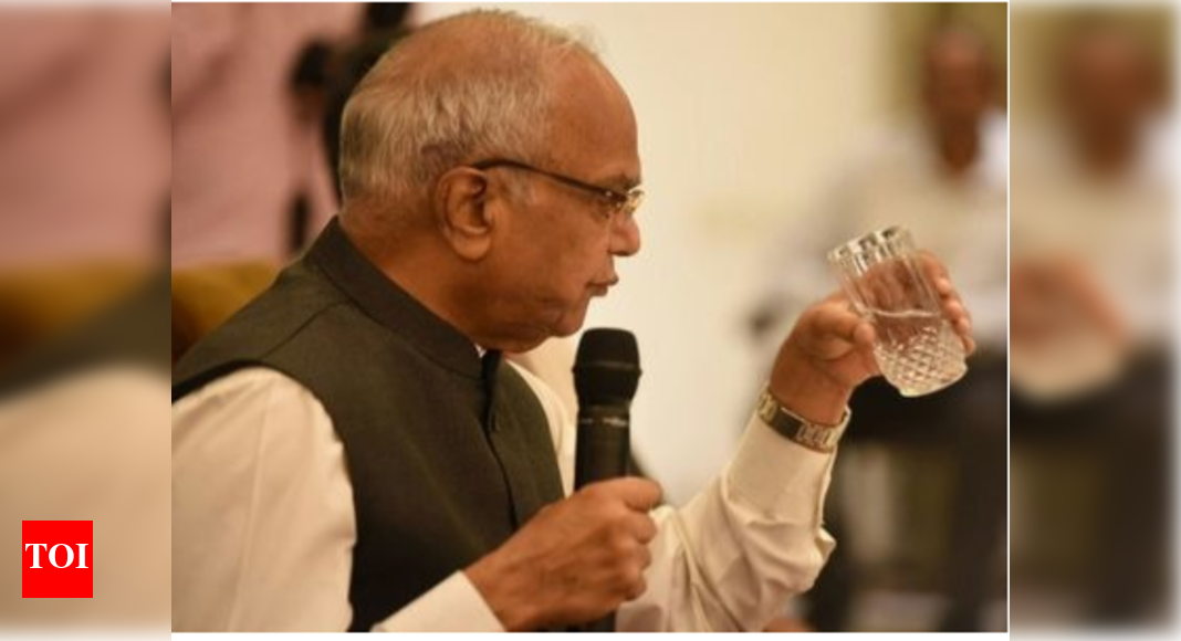 Banwarilal Purohit: Tamil Nadu governor apologises to woman journalist ...