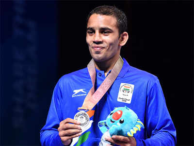 Amit Panghal clinches gold in flyweight boxing, wins his second CWG medal -  Hindustan Times