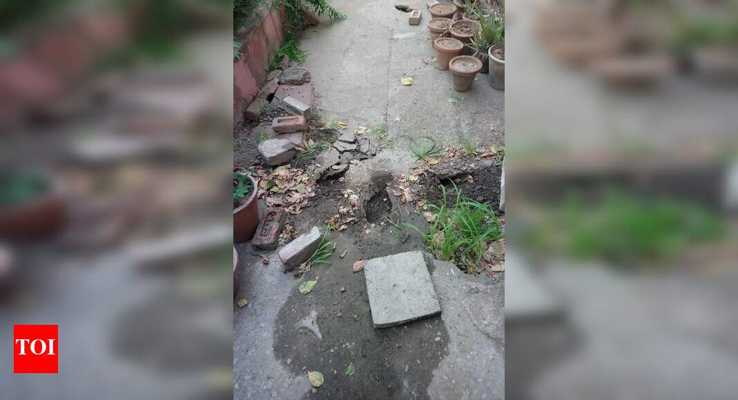 CPWD engineers not doing their work - Times of India