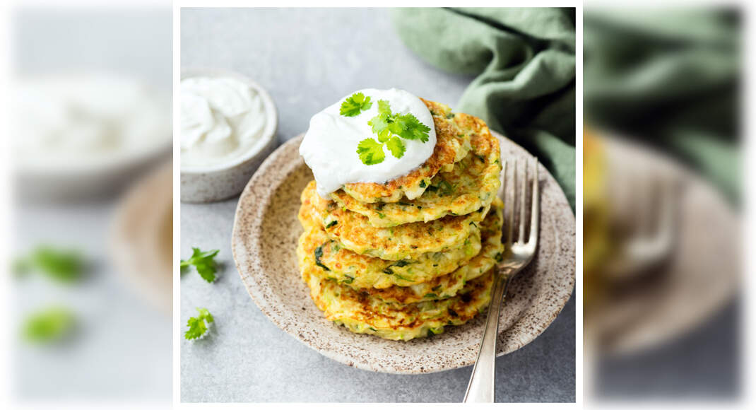 Quinoa Pancake Recipe: How to Make Quinoa Pancake Recipe | Homemade Quinoa Pancake Recipe