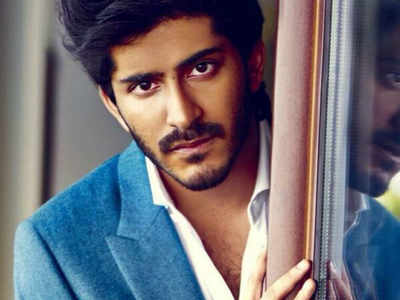 Harshvardhan Kapoor shoots while struggling with throat infection and fever