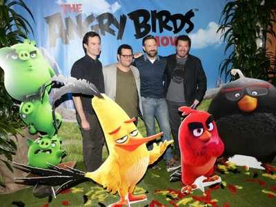 Jason Sudeikis, Josh Gad to return for 'Angry Birds Movie 2'