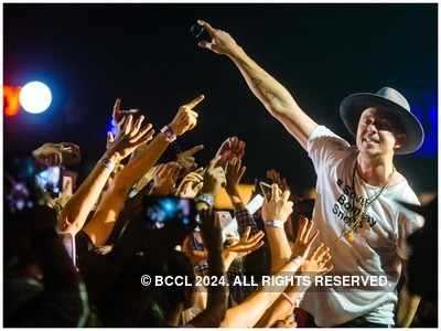 OneRepublic enthralls Mumbai in their maiden act
