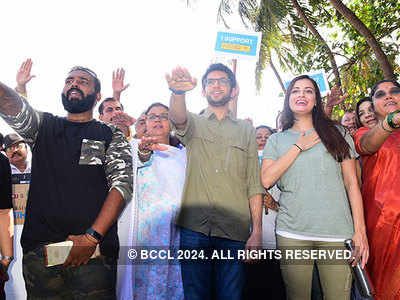 Citizens, celebs take part in a cleanup at Dadar Beach on World Earth Day