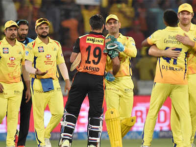 IPL 2018: Dhoni's men hold nerves to beat Sunrisers Hyderabad, go top of points tally