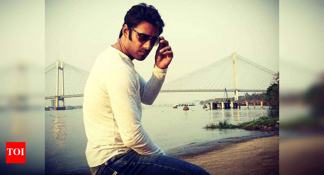 Actor Rezwan Rabbani Sheikh’s love for music - Times of India