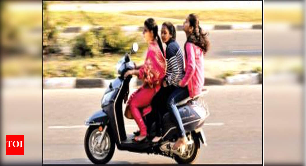 Helmets Set To Be Made Mandatory For Women Helmets set to be made