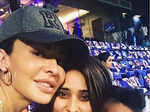 Wives of Rohit & Shikhar bond as they clash on the field during MI vs SRH IPL match