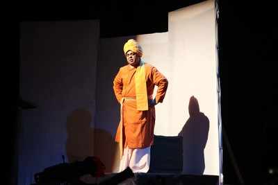 Musical mono act play 'Vivekananda' staged in Indore