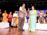 Nitin Gadkari and Asha Bhosle