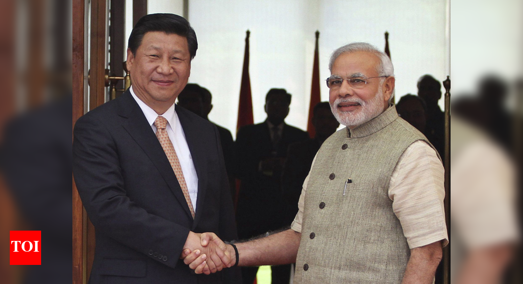 Xi Jinping: One-on-one talks at museum, walks by lake side and boat ...