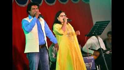 Singers recreate magic of Kishore Kumar duets