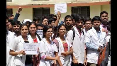 Interns demonstrate against low stipend