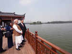 Day 2 of Wuhan summit: Modi, Xi enjoy boat ride, hold ‘chai pe charcha’