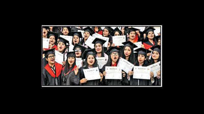 483 conferred degrees at Sector 26 girls' college
