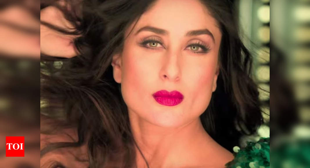 1068px x 580px - Kareena Kapoor's latest photo is breaking the internet - Times of India