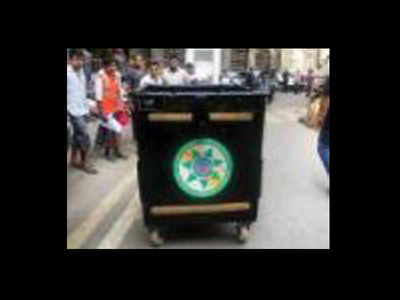 Not enough plastic in deposit boxes, BMC begins home service