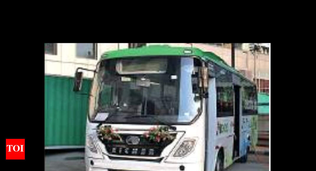 In a first, electric buses roll out in New Town | Kolkata News - Times ...