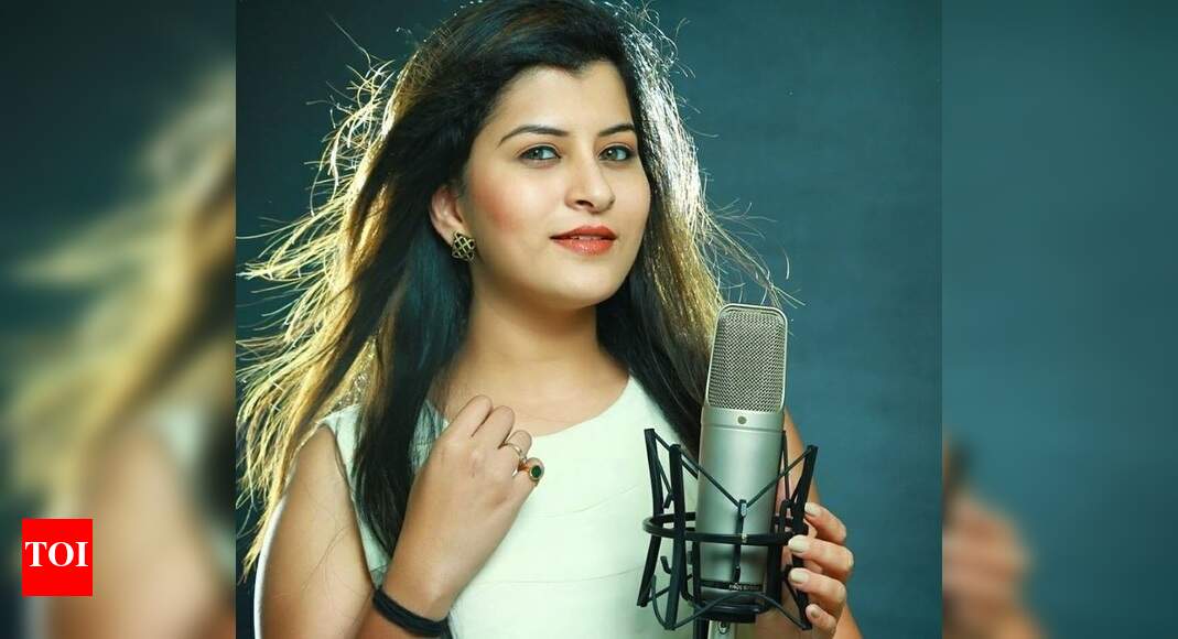 When Savaniee Ravindrra spoke about her fashion choices | Marathi Movie ...