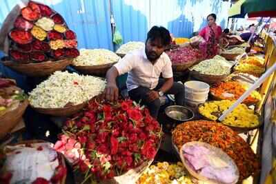 flower market pune oldest stutters glory past its years vendor