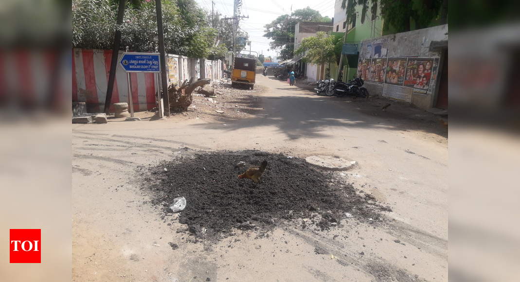 Night soil removed from sewer line dumped in road - Times of India