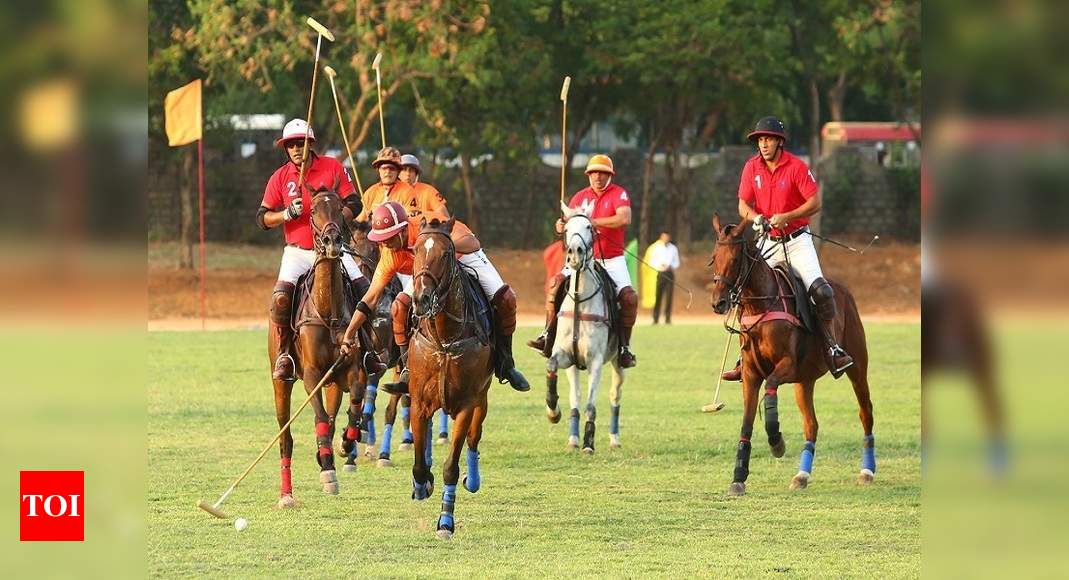 Vegan Horse Riding: Netizens React as New 'Equestrian Sport' Goes