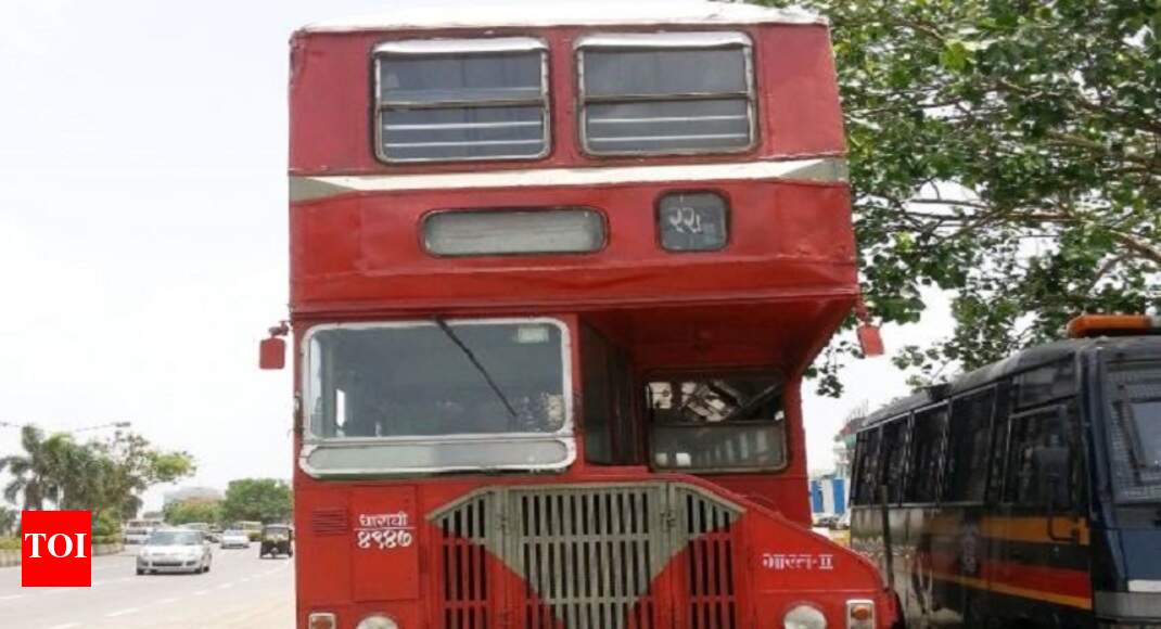 mumbai double decker bus BEST doubledeckers stay on road, at least