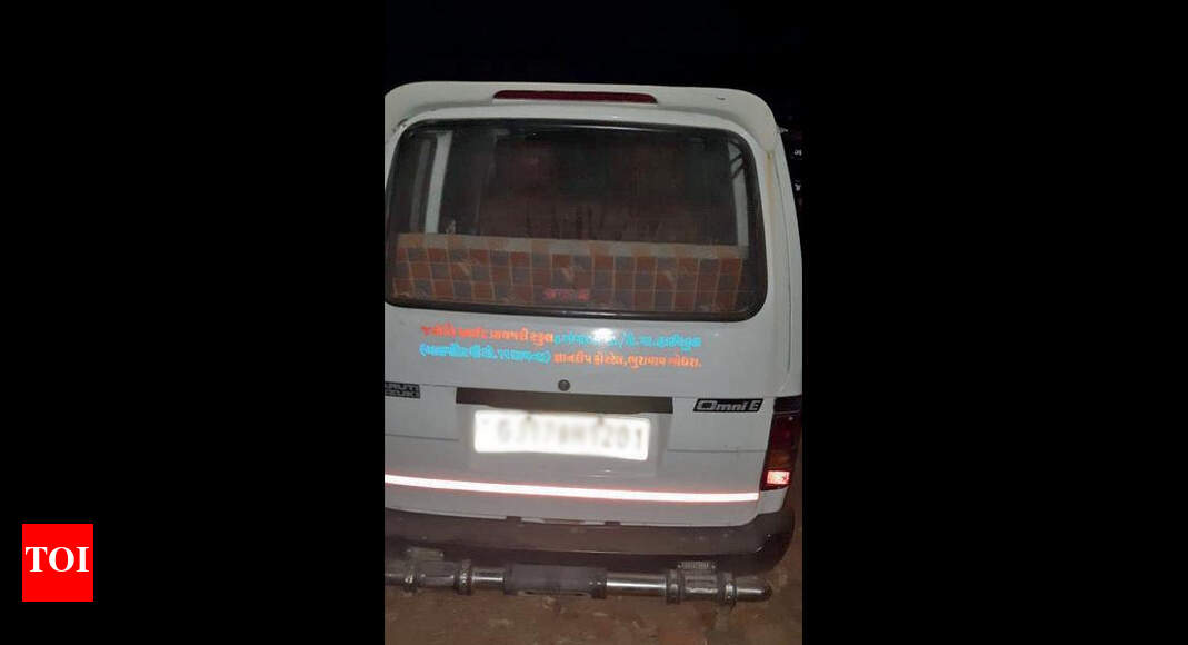Three ferrying liquor in school van held | Vadodara News - Times of India