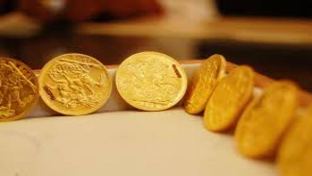 From where can I buy gold coins at the lowest rates? - Times of India
