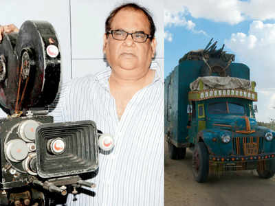Satish Kaushik’s creative move for cinema to reach villagers will leave you spellbound