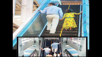 5 hurt as Thane station escalator stops, 'moves in reverse gear'