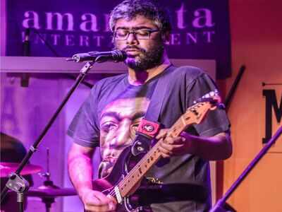 A night of blues and rock and roll with Ananth Menon | Kannada Movie ...