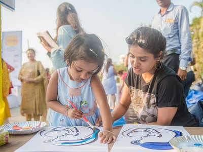 Mumbaikars connect with art through Mother’s Day