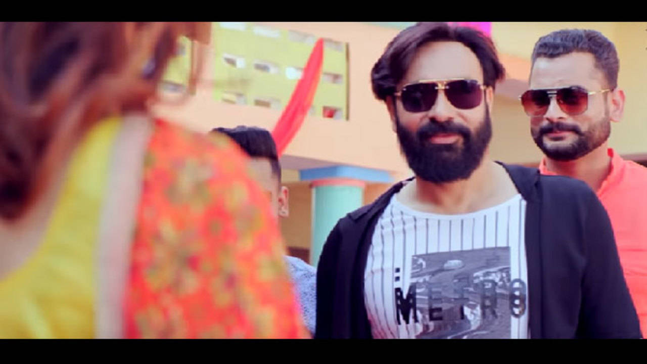 Holi Babbu Maan ReFix Prod By Laddix Babbu Maan Hit Songs Asi Kache Rang  Jahe Sadi Kaadi Holi Songs - YouTube